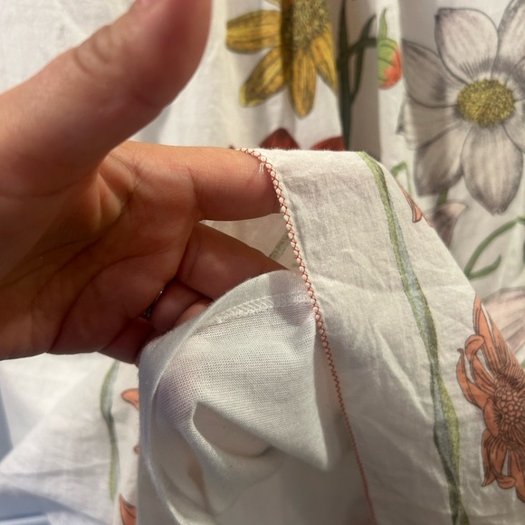 Beautiful cotton dress with a cute trim. - Picture 5 of 6